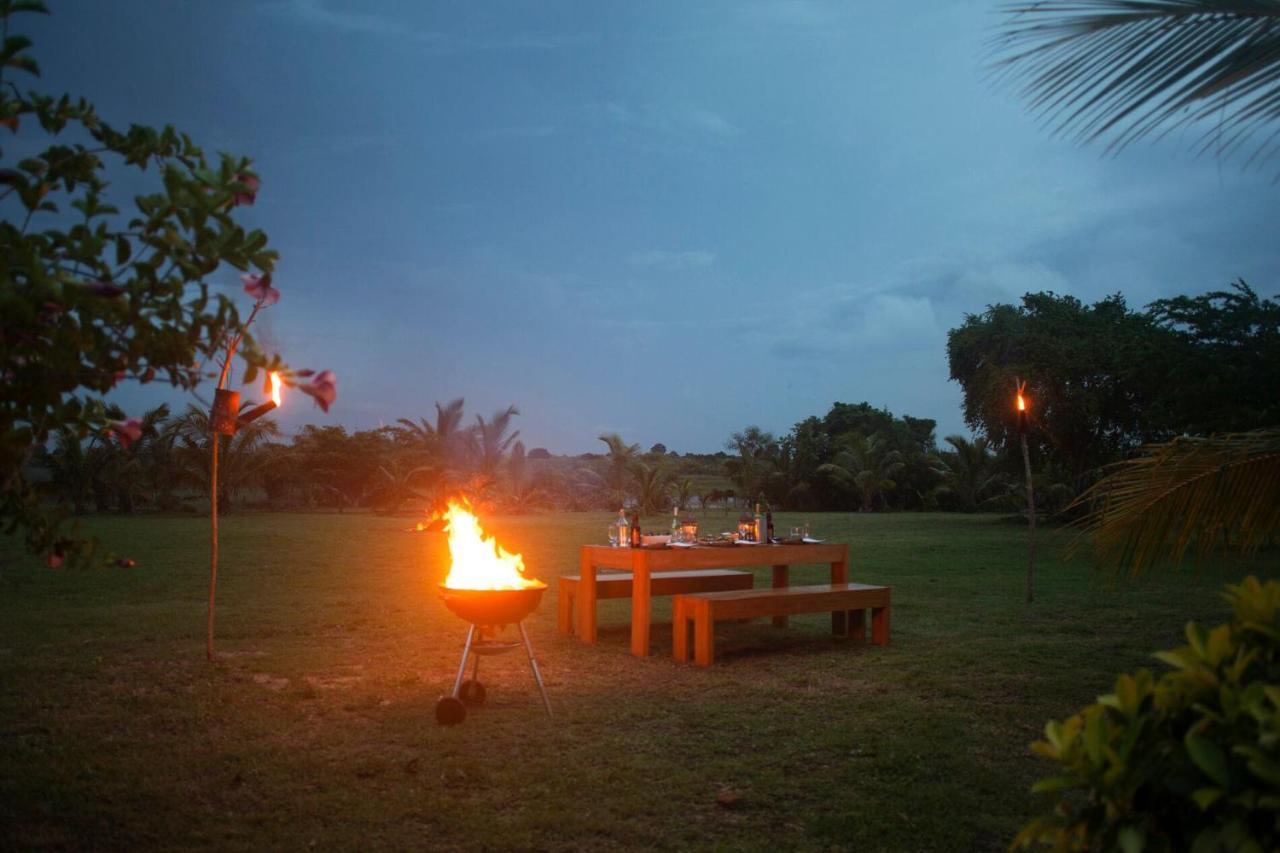Wild Lotus Yala Villa Tissamaharama Luaran gambar
